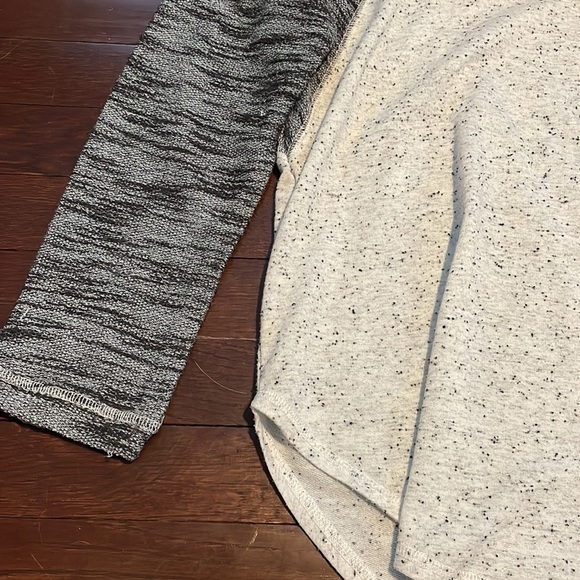 Women's Jessica Simpson Long Sleeve Top Large - Picture 3 of 13